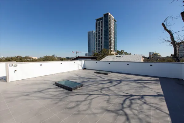 $5,000 | 3512 Mt Vernon Street, Houston, TX 77006