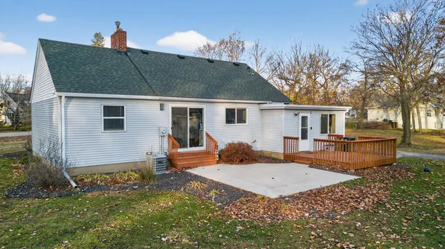 $294,900 | 2307 12th Avenue Southwest, Austin, MN 55912