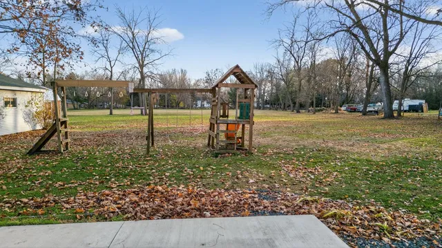 $294,900 | 2307 12th Avenue Southwest, Austin, MN 55912