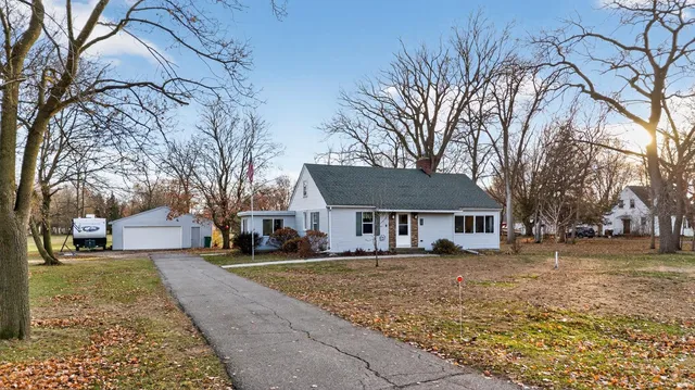 $294,900 | 2307 12th Avenue Southwest, Austin, MN 55912