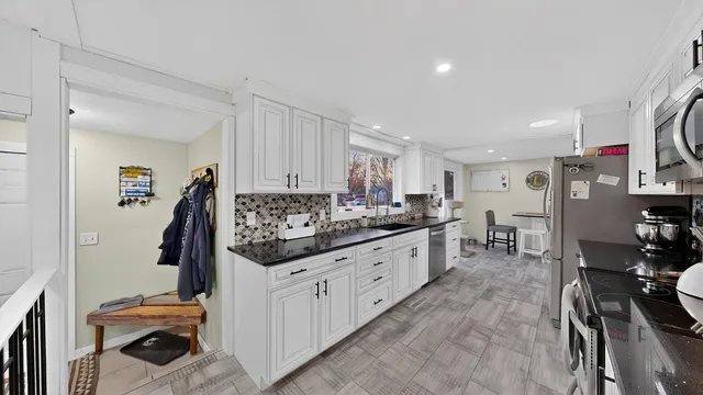 $294,900 | 2307 12th Avenue Southwest, Austin, MN 55912