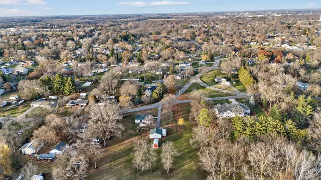 $294,900 | 2307 12th Avenue Southwest, Austin, MN 55912