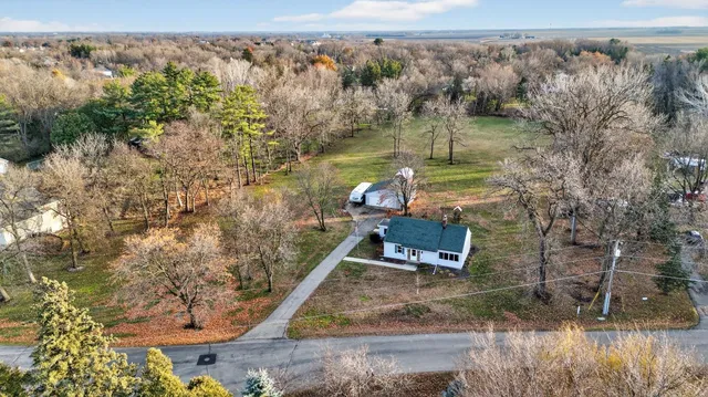 $294,900 | 2307 12th Avenue Southwest, Austin, MN 55912