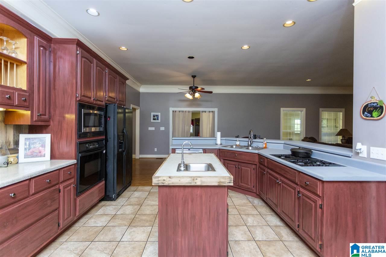 752 Johnson Road Kimberly, AL 35091 - Photo 19 of 37