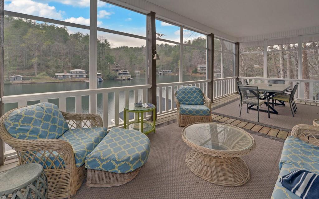 1431 Tame Turkey Road Lakemont, GA 30552 - Photo 23 of 62 a living room with furniture and a large window