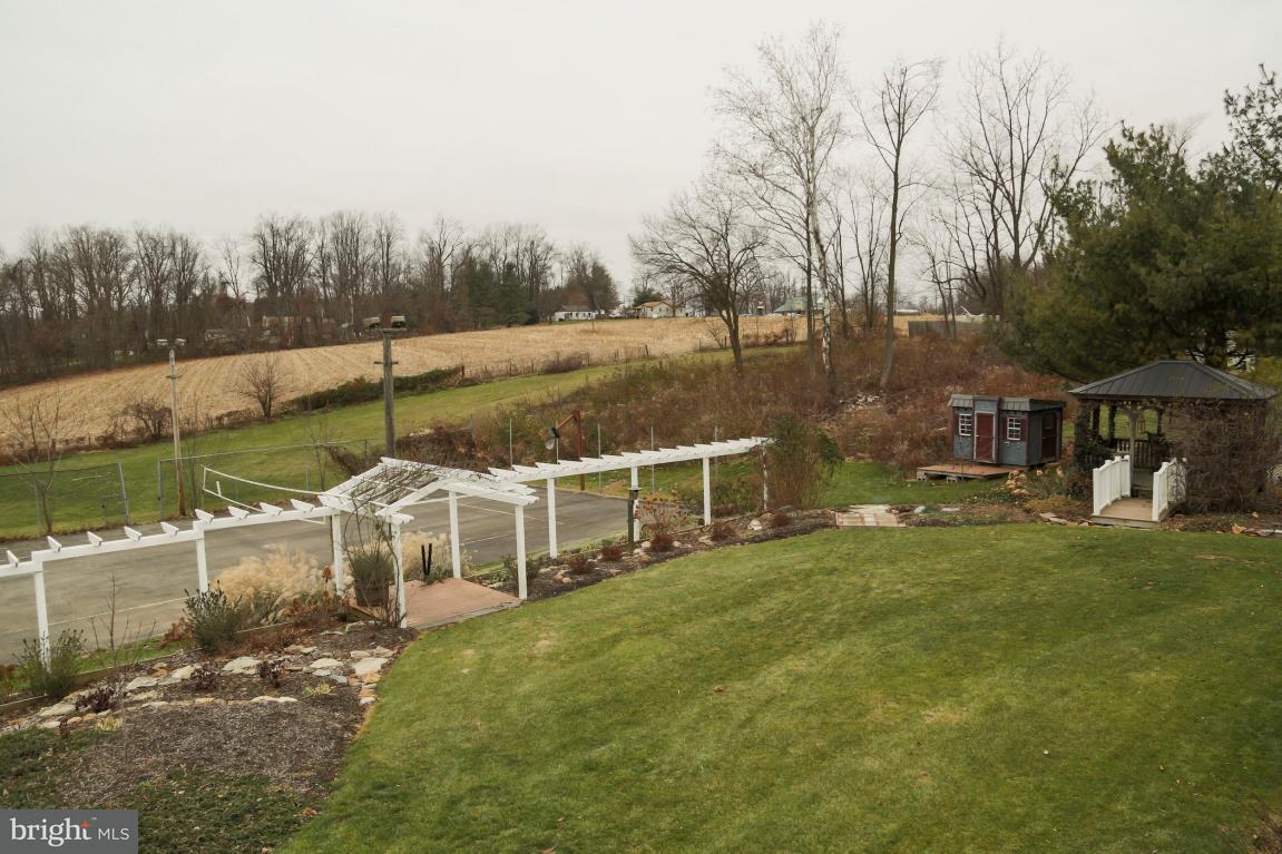 916 Mt Vernon Road Gap, PA 17527 - Photo 9 of 47 Gallery Image 9