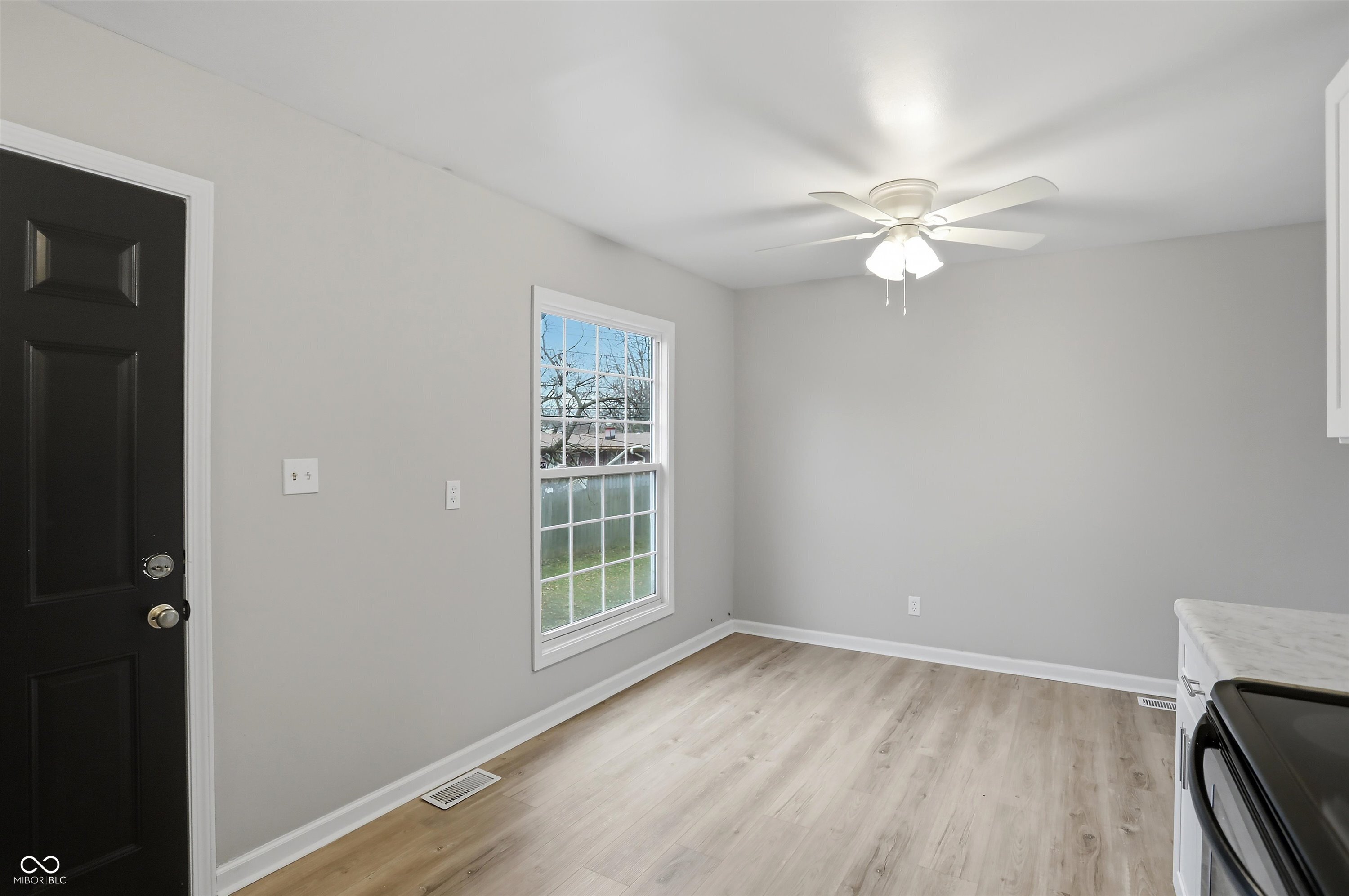 3909 Richelieu Court Indianapolis, IN 46226 - Photo 13 of 43