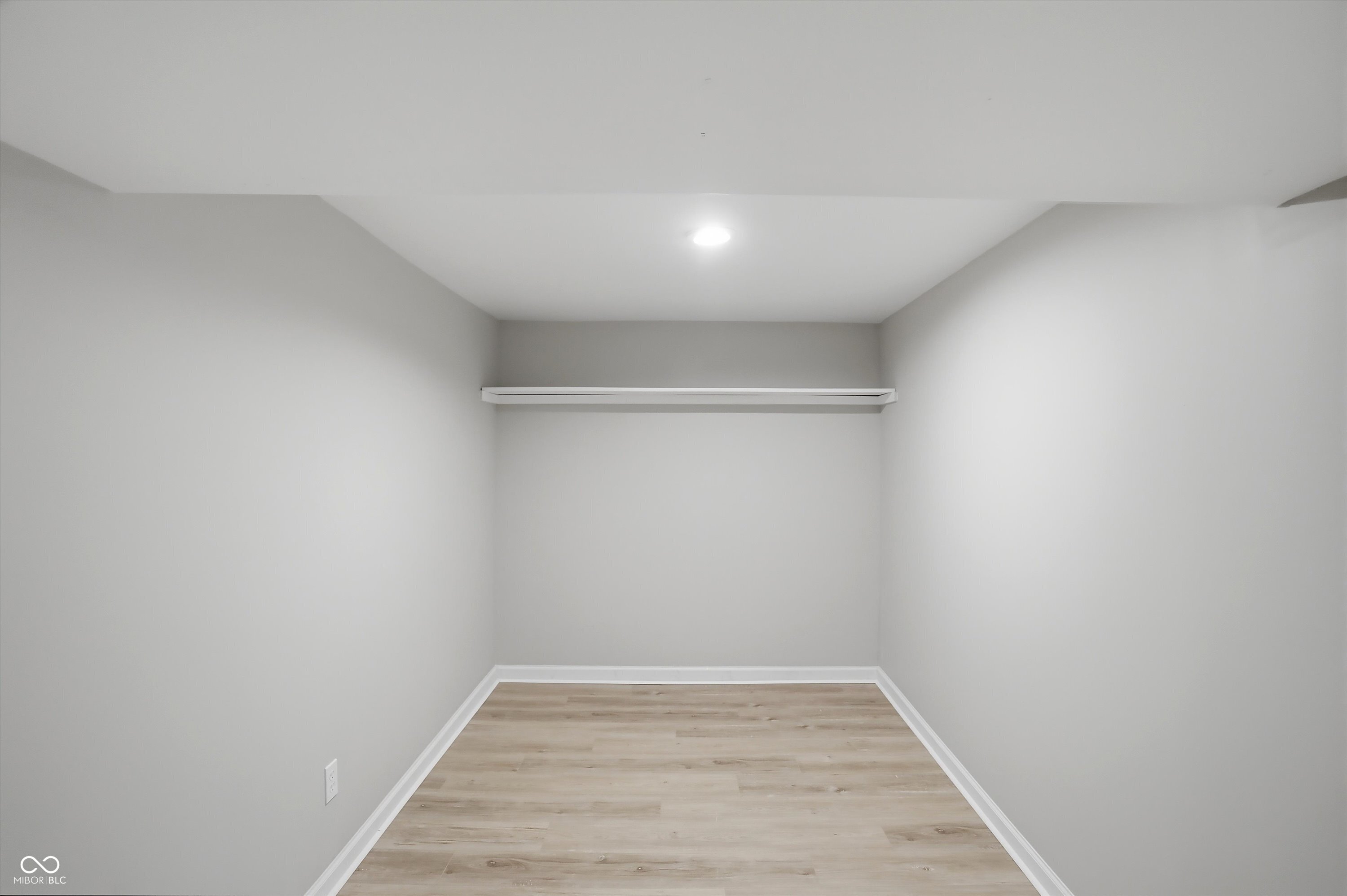 3909 Richelieu Court Indianapolis, IN 46226 - Photo 29 of 43