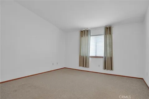 $395,000 | 22544 Ojai Road, Apple Valley, CA 92308