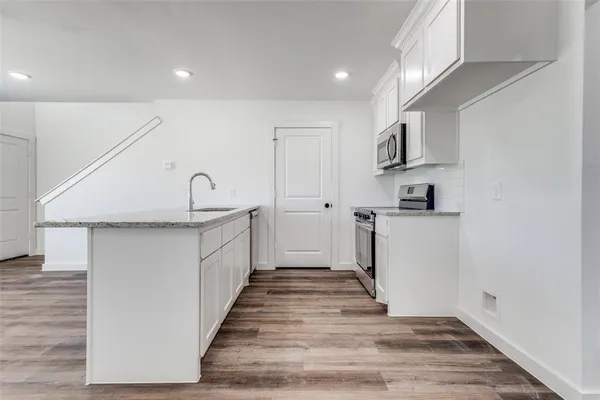 $1,450 | 1035-1033 Ray Drive, Denison, TX 75020