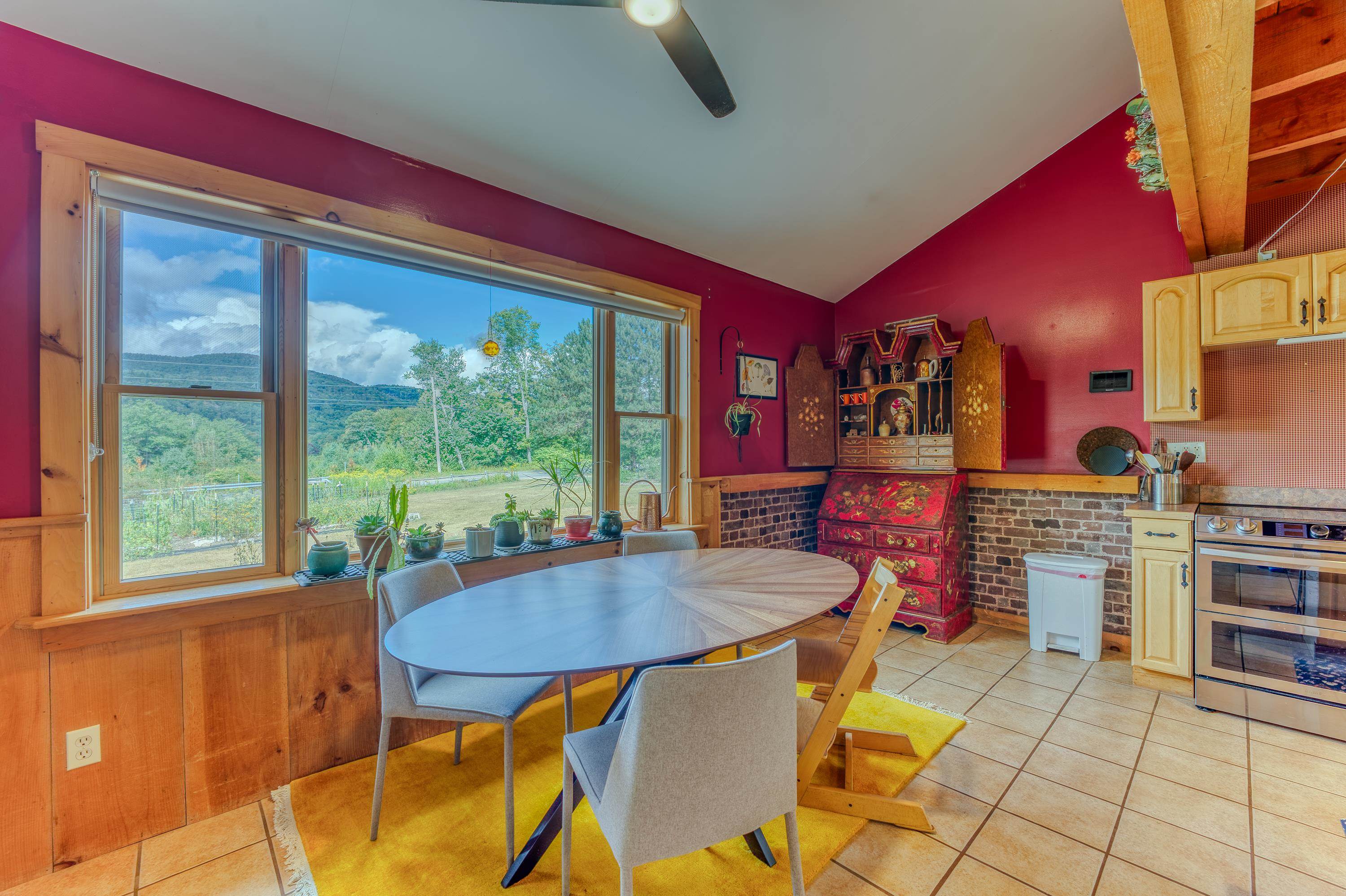 443 Eastside Road North Woodstock, NH 03262 - Photo 14 of 60