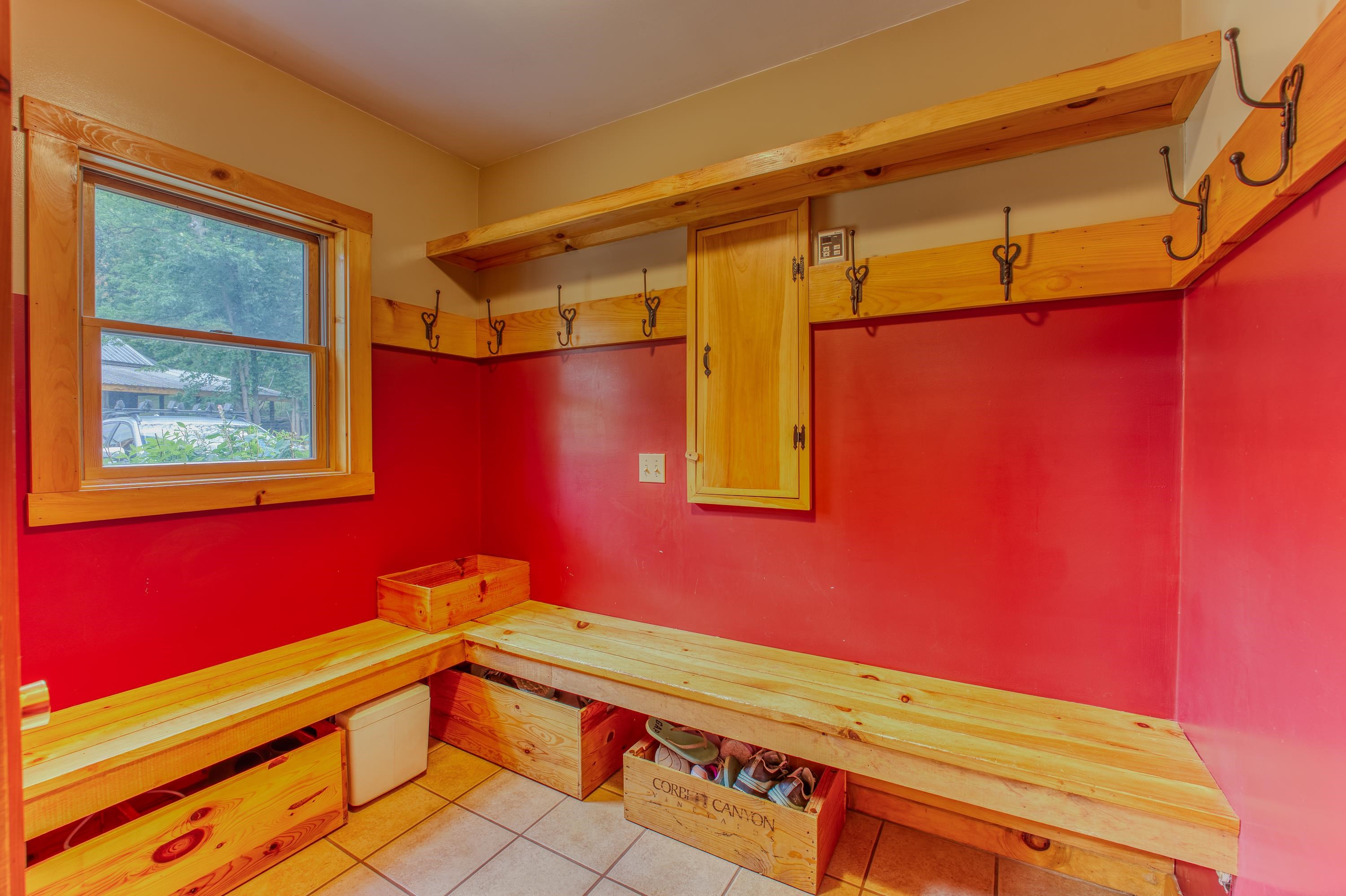 443 Eastside Road North Woodstock, NH 03262 - Photo 17 of 60