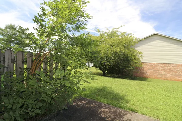 $510,000 | 2000 Tynewood Drive, Clarksville, TN 37042