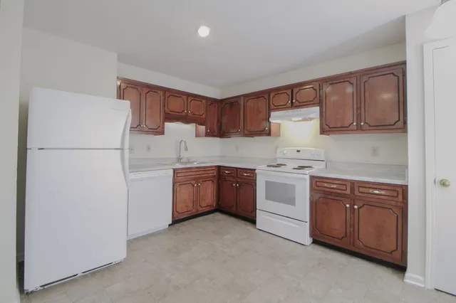 $545,000 | 2000 Tynewood Drive, Clarksville, TN 37042