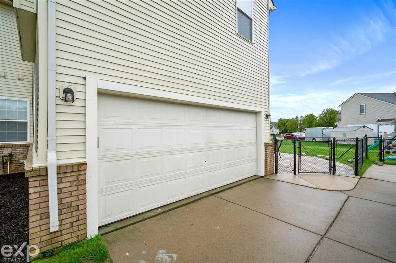 51845 Rivard Road New Baltimore, MI 48047 - Photo 32 of 34