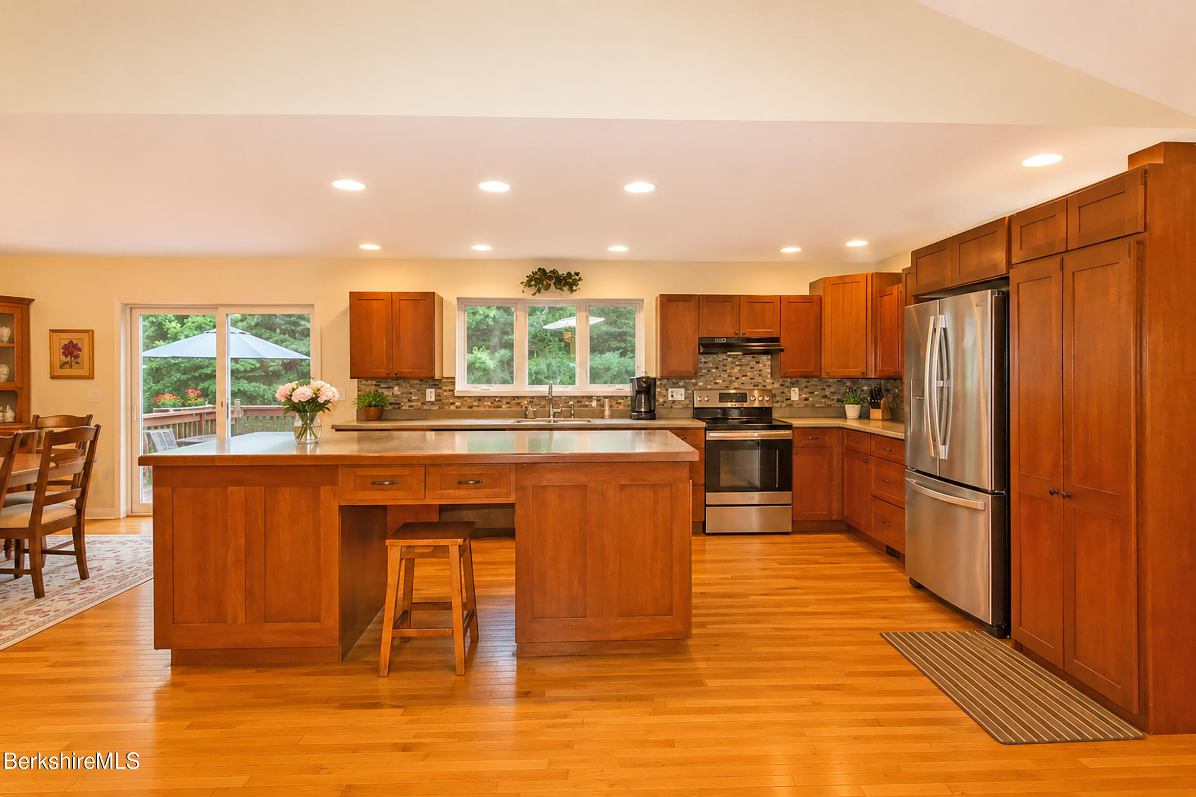 120 North Hoosac Road Williamstown, MA 01267 - Photo 13 of 47 vincentcarusophotography_120NHoosac_2026