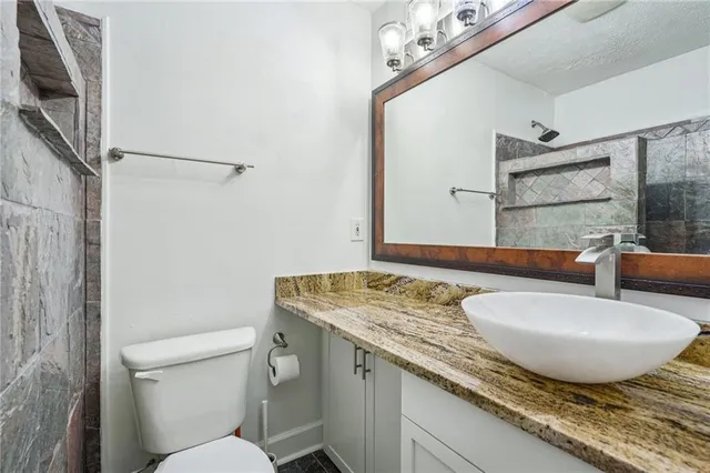 $225,000 | 2071 Brian Way, Decatur, GA 30033