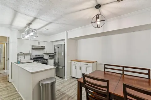 $225,000 | 2071 Brian Way, Decatur, GA 30033