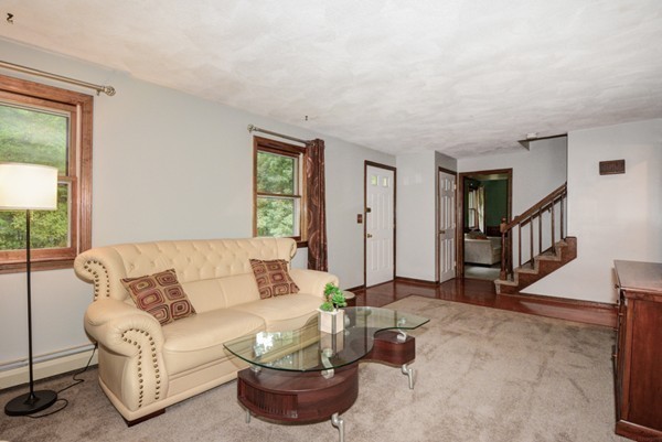 128 Spectacle Pond Road Littleton, MA 01460 - Photo 8 of 30