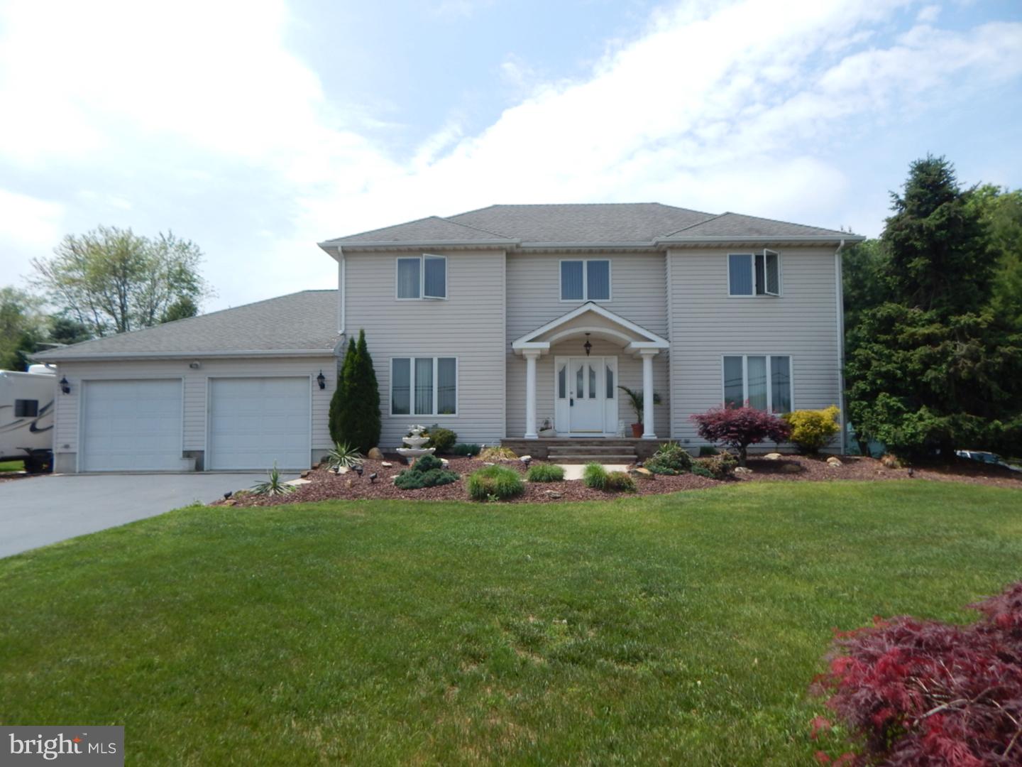 7 Merrick Road Hamilton, NJ 08691 - Photo 1 of 25