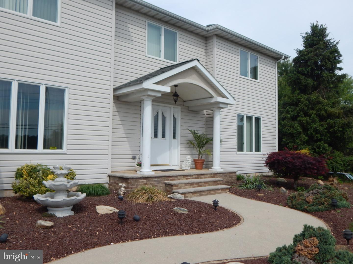 7 Merrick Road Hamilton, NJ 08691 - Photo 2 of 25 Exterior Front
