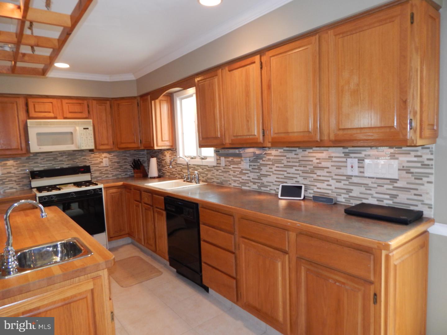 7 Merrick Road Hamilton, NJ 08691 - Photo 12 of 25 Kitchen