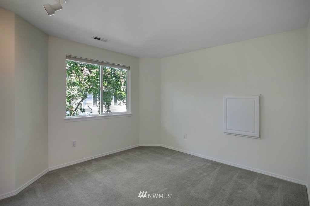 18349 160th Place Southeast Renton, WA 98058 - Photo 14 of 22 Gallery Image 14