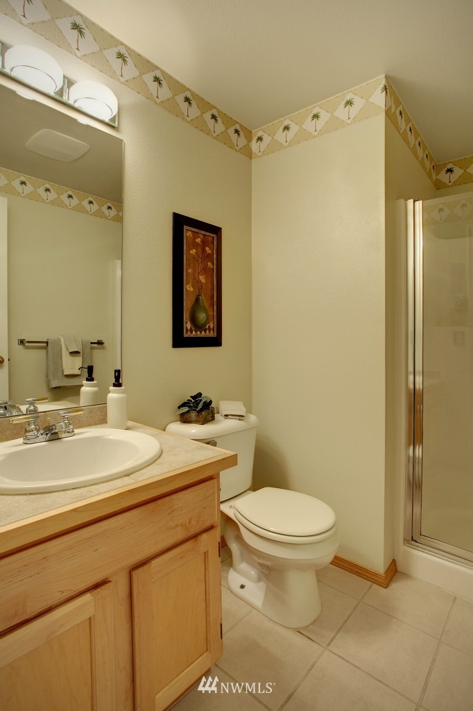 18349 160th Place Southeast Renton, WA 98058 - Photo 7 of 22 Gallery Image 7