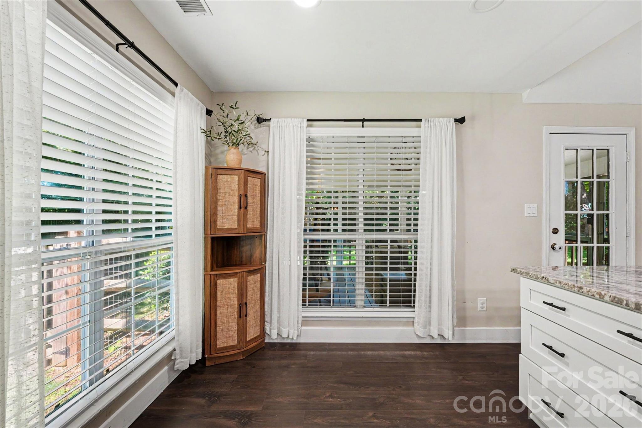 9111 Cedar River Road Huntersville, NC 28078 - Photo 7 of 33 Gallery Image 7