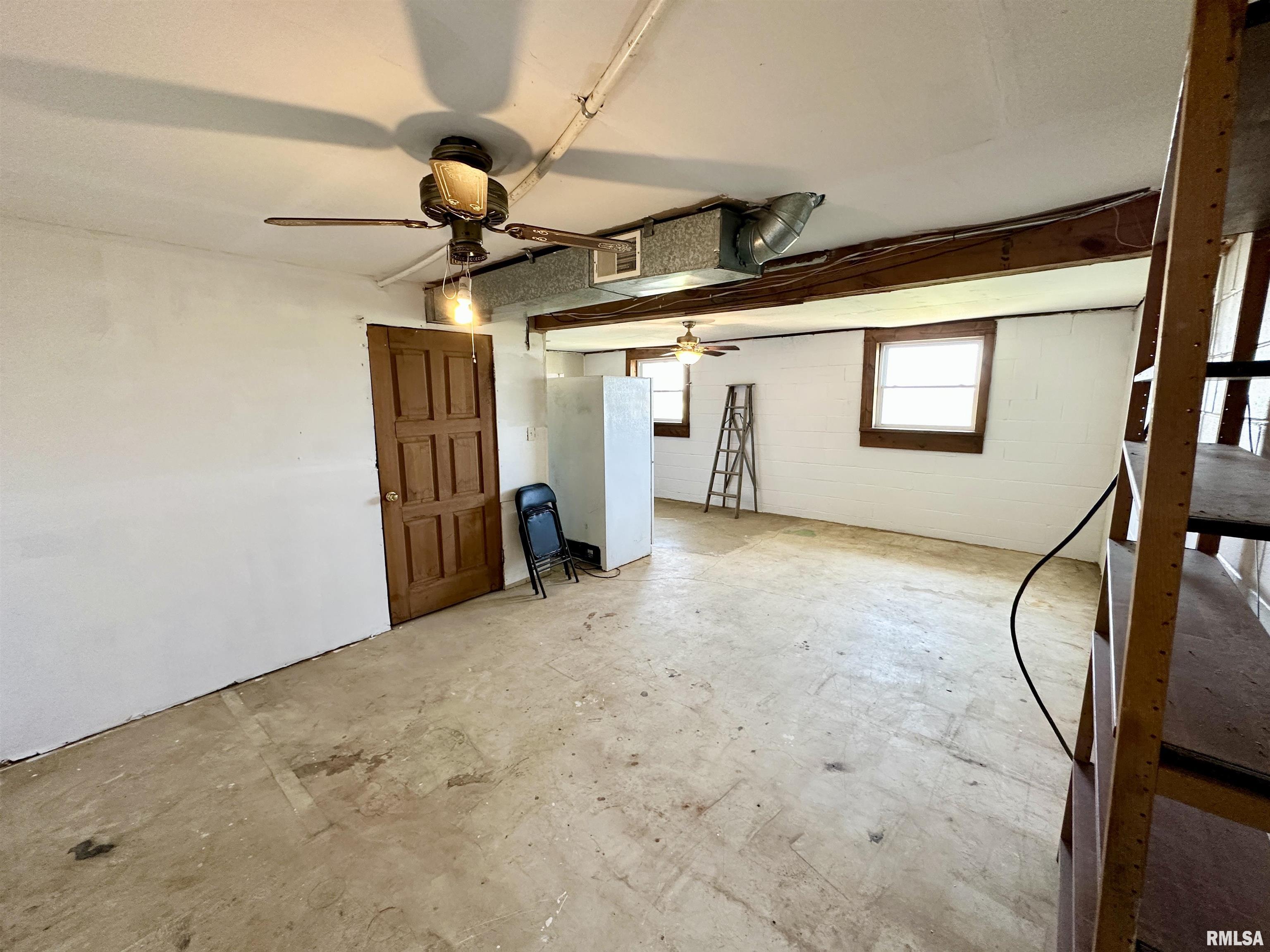 938 Cylinder Head Road Chapin, IL 62628 - Photo 35 of 46