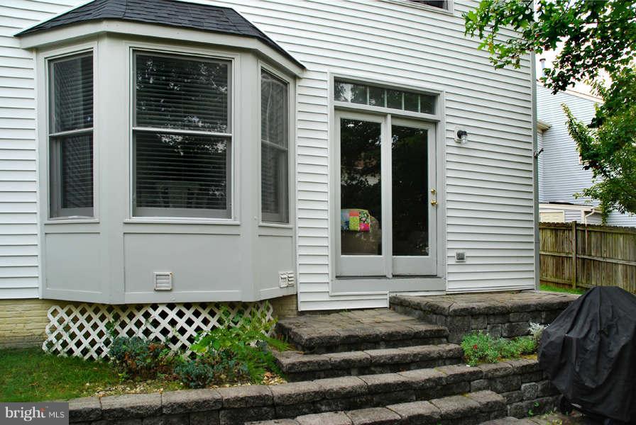 7900 Morning Ride Court Alexandria, VA 22315 - Photo 23 of 23 Exterior (Rear)
