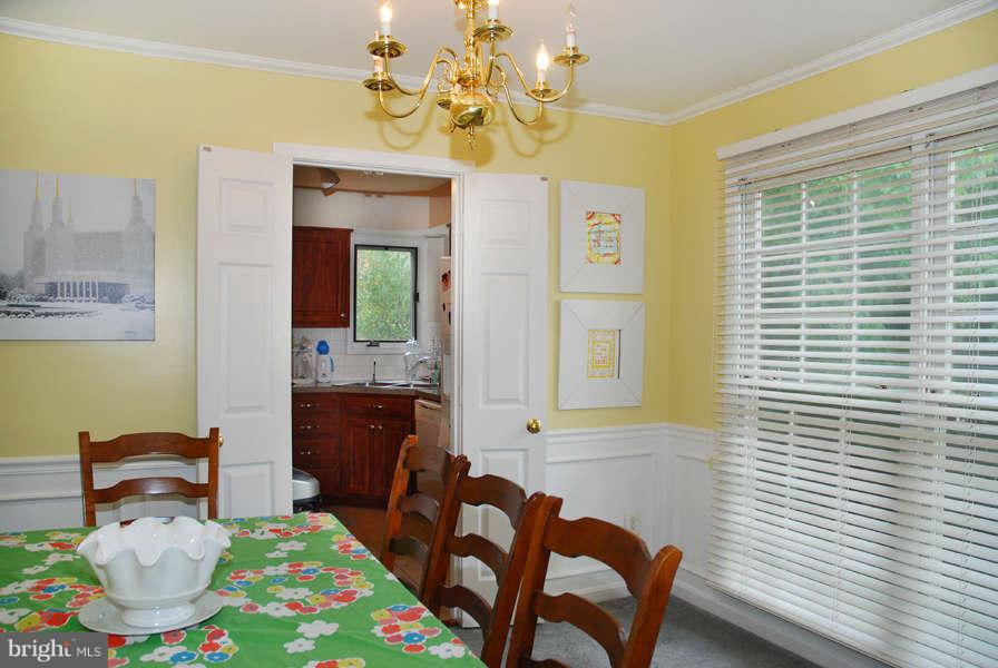 7900 Morning Ride Court Alexandria, VA 22315 - Photo 5 of 23 Dining Room