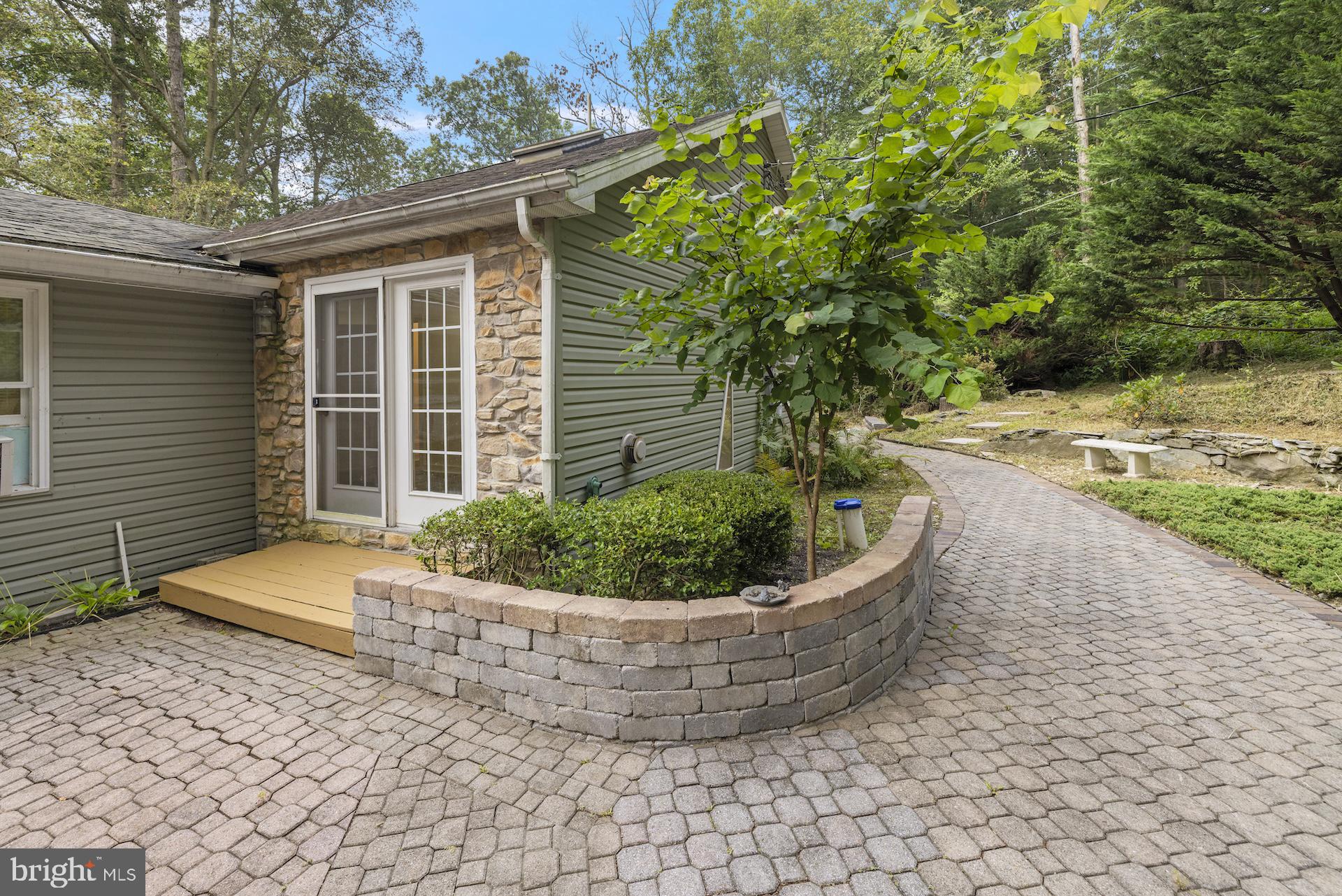 993 Mt Hope Road Fairfield, PA 17320 - Photo 11 of 76