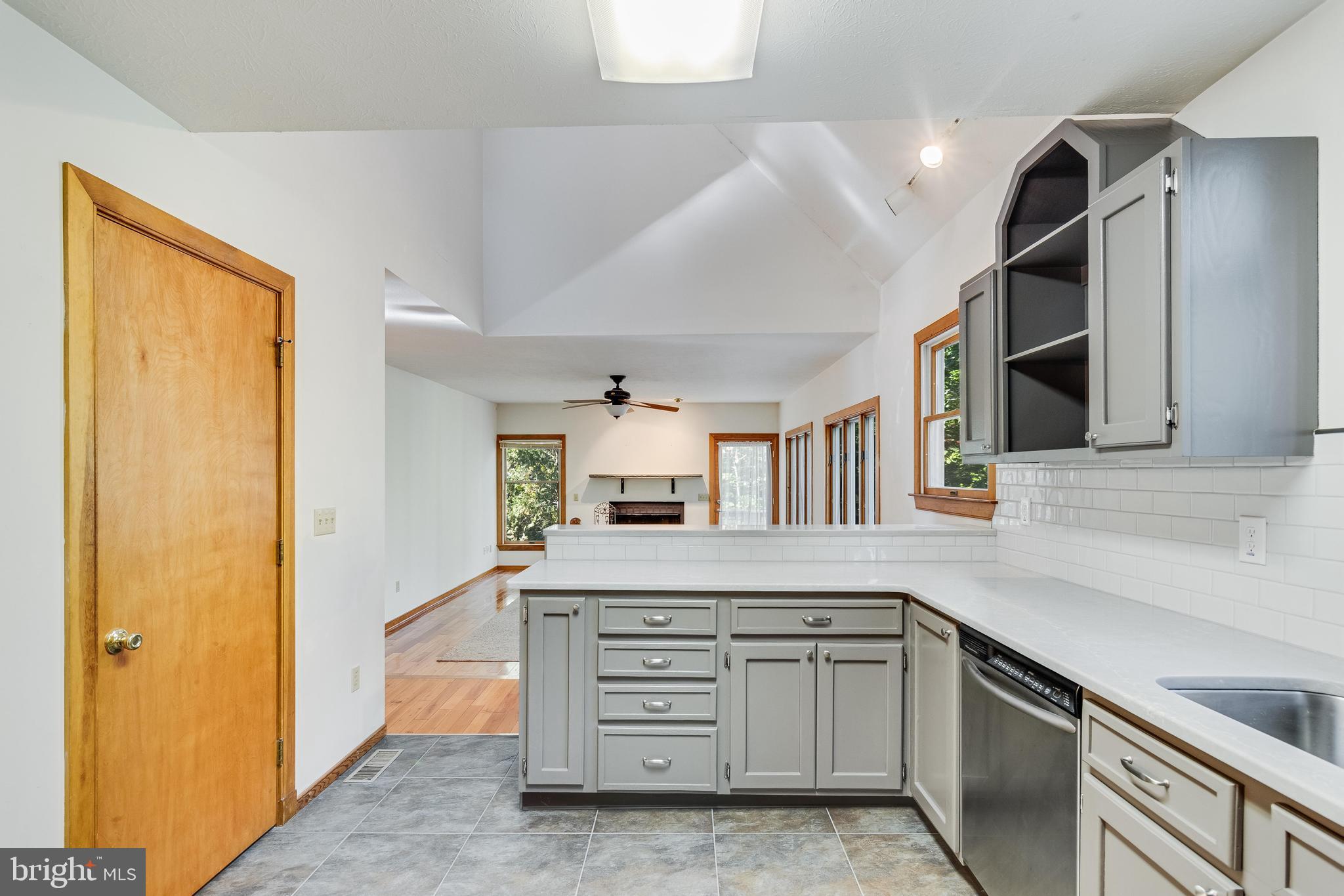 12954 Soundings Road Lusby, MD 20657 - Photo 12 of 51