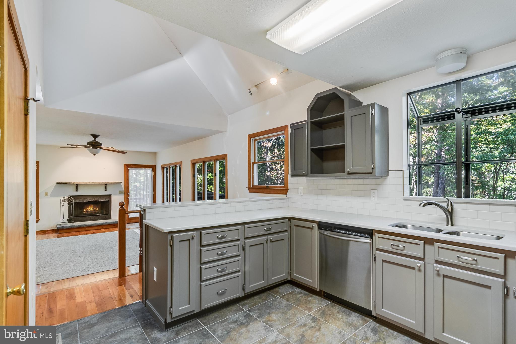 12954 Soundings Road Lusby, MD 20657 - Photo 13 of 51
