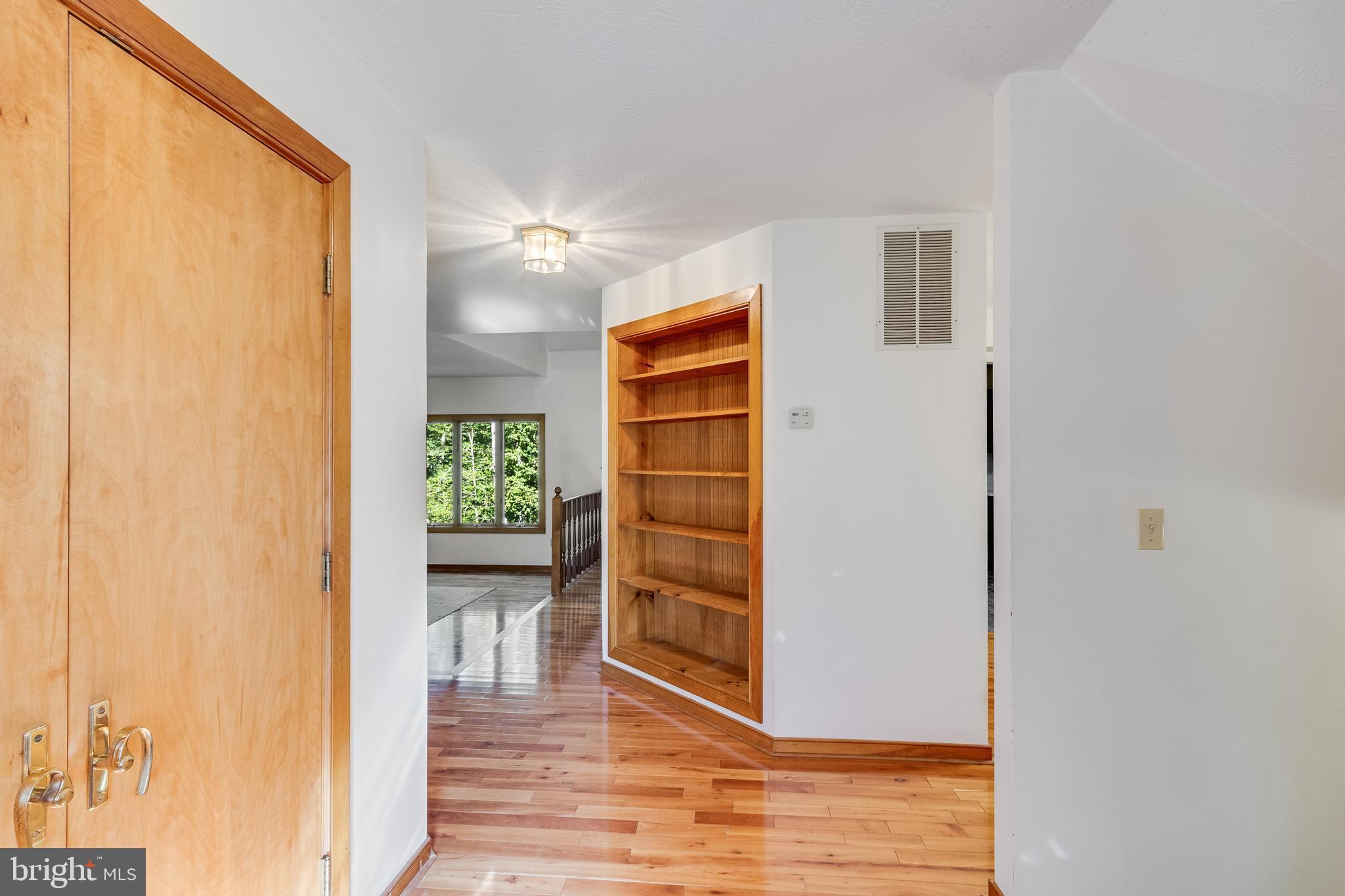 12954 Soundings Road Lusby, MD 20657 - Photo 5 of 51 Foyer