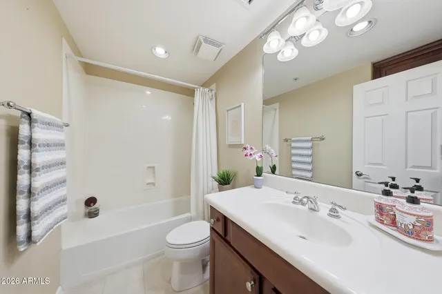 $525,000 | 3935 East Rough Rider Road, Unit 1173, Phoenix, AZ 85050