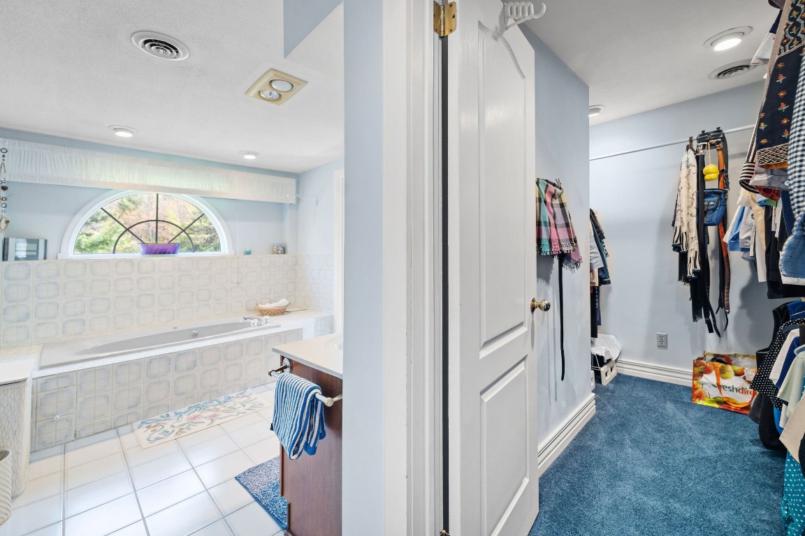 284 Foster Road Vestal, NY 13850 - Photo 36 of 50 Gallery Image 36