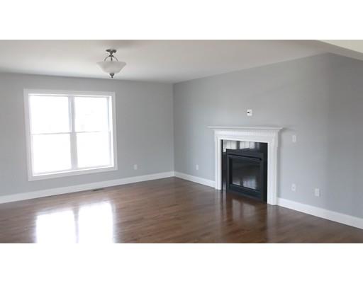 138 High Hill Road Tiverton, RI 02878 - Photo 4 of 11