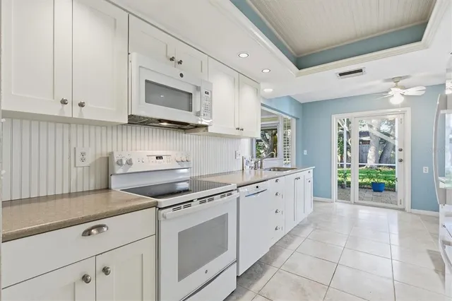 $575,000 | 2340 Armour Drive, Dunedin, FL 34698