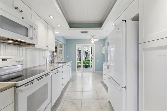 $575,000 | 2340 Armour Drive, Dunedin, FL 34698