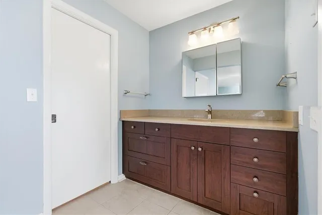 $575,000 | 2340 Armour Drive, Dunedin, FL 34698