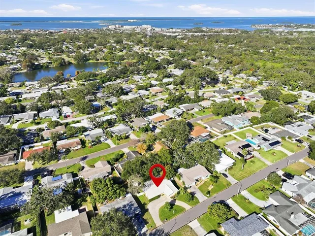 $575,000 | 2340 Armour Drive, Dunedin, FL 34698