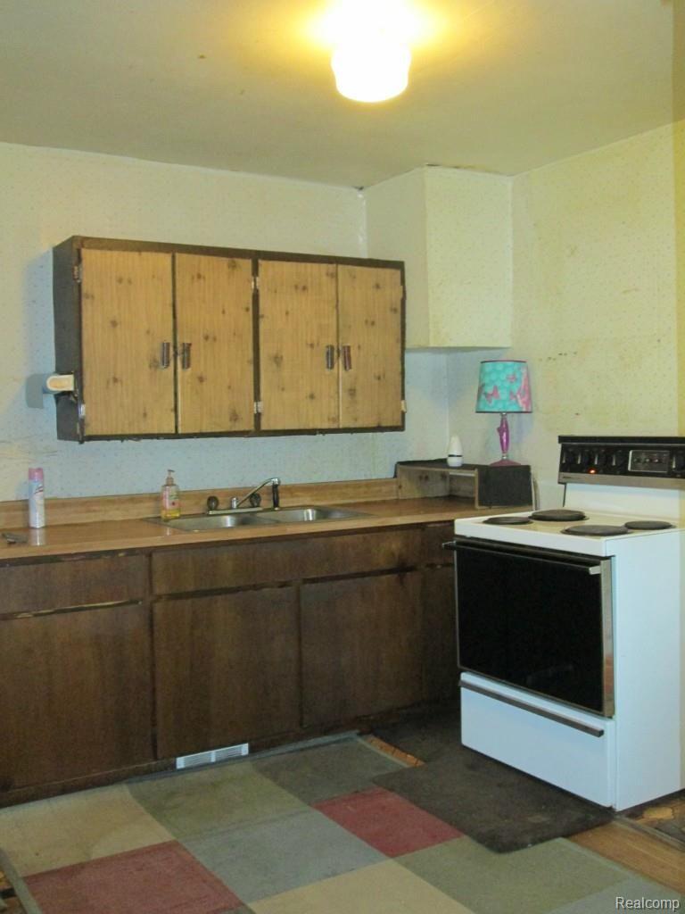 3040 Reeder Road Clarkston, MI 48346 - Photo 14 of 19 Clarkston 032.jpg