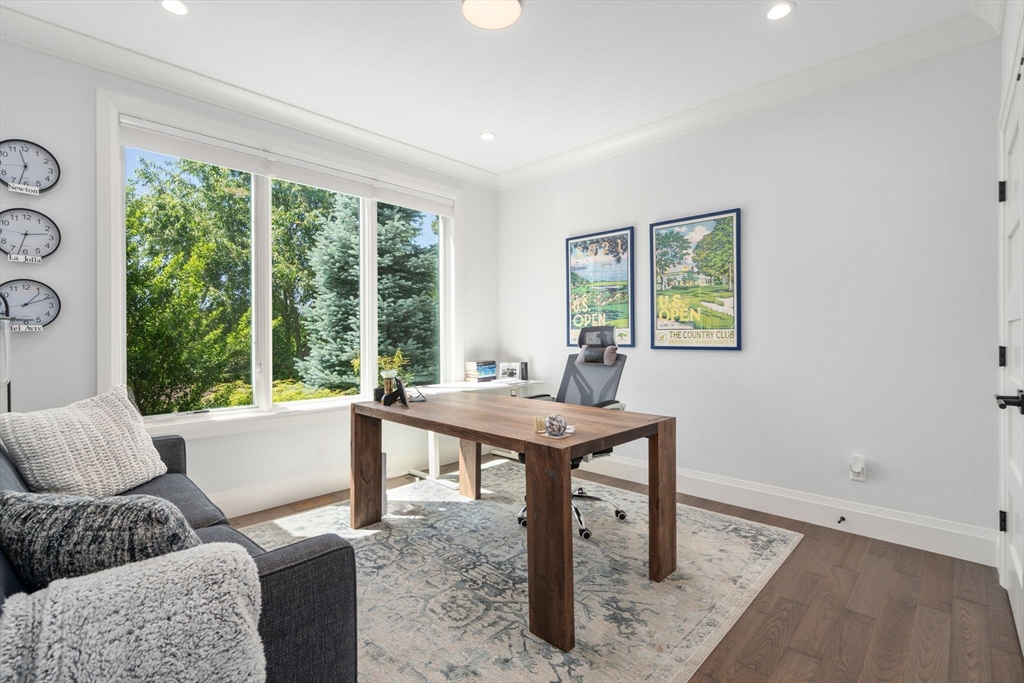 1058 Beacon Street, Unit 2 Newton, MA 02459 - Photo 6 of 40