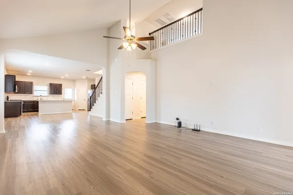 $2,200 | 13726 Newman Stage, San Antonio, TX 78254