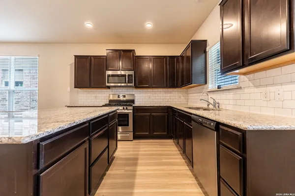 $2,200 | 13726 Newman Stage, San Antonio, TX 78254