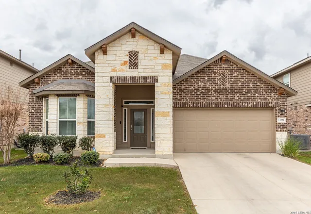 $2,400 | 13726 Newman Stage, San Antonio, TX 78254