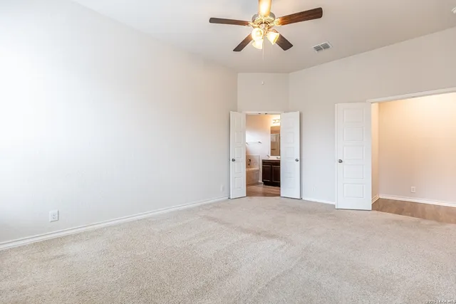 $2,400 | 13726 Newman Stage, San Antonio, TX 78254