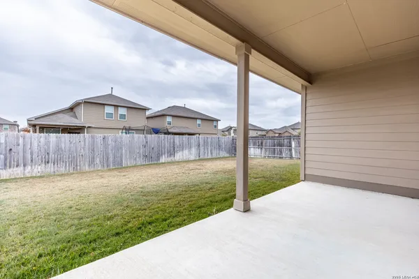 $2,200 | 13726 Newman Stage, San Antonio, TX 78254